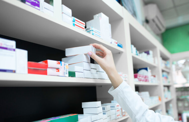 ISP investiga a cadenas por promoción ilegal de medicamentos durante el Cyber