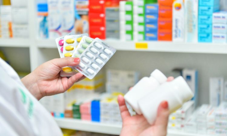 OCDE advierte que Chile es excepción global en IVA a medicamentos
