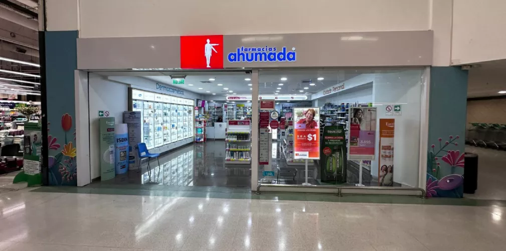 Justicia ratifica multa a Farmacias Ahumada por reducir jornada sin acuerdo sindical